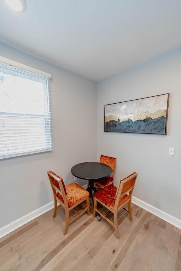 Comfortable King Suite Zen Space Hattiesburg Exteriér fotografie